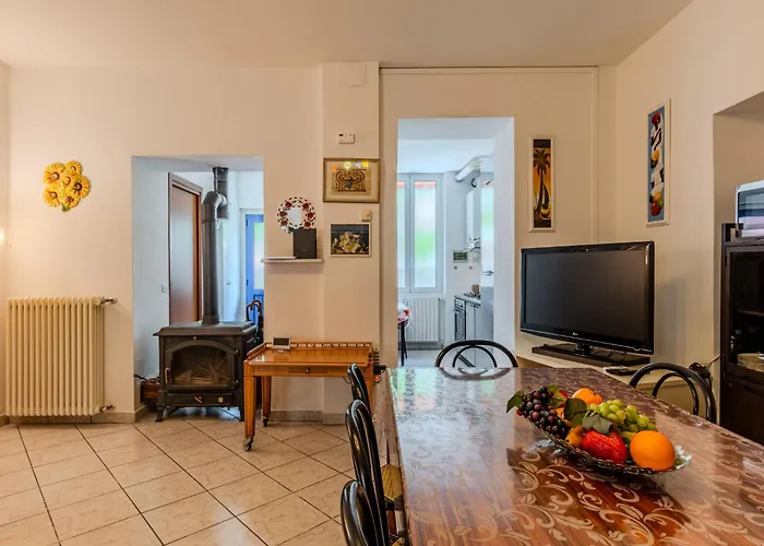 Corte Del Pescatore By Interhome *