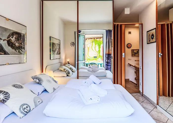 Corte Del Pescatore By Interhome Semesterbostad Como