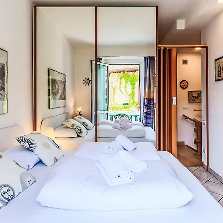 Corte Del Pescatore By Interhome Tatil Evi Como